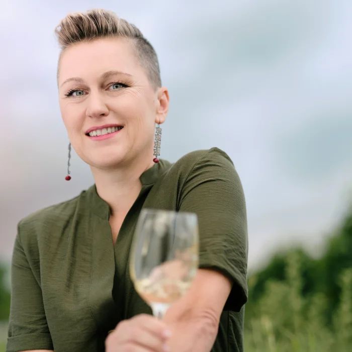 PROHOST: vše, co potřebujete věděto&nbsp;GASTRONOMII a&nbsp;HOTELNICTVÍ na&nbsp;jednom místě. - Klára Kollárová