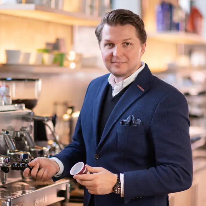 PROHOST: vše, co potřebujete věděto&nbsp;GASTRONOMII a&nbsp;HOTELNICTVÍ na&nbsp;jednom místě. - Přemysl Neuman